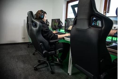 How to Become a Twitch Streamer